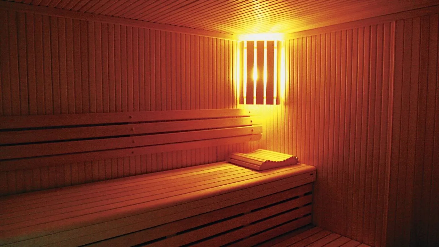 the sauna at Bairro Alto Hotel