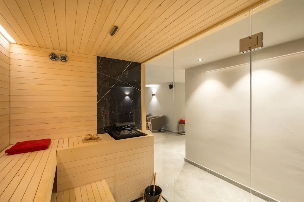 the sauna at Beau-Rivage